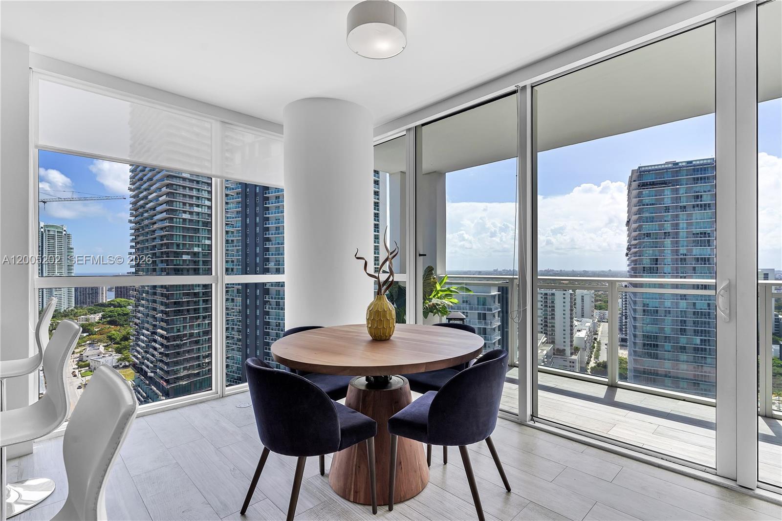 1080 Brickell Ave # 2601