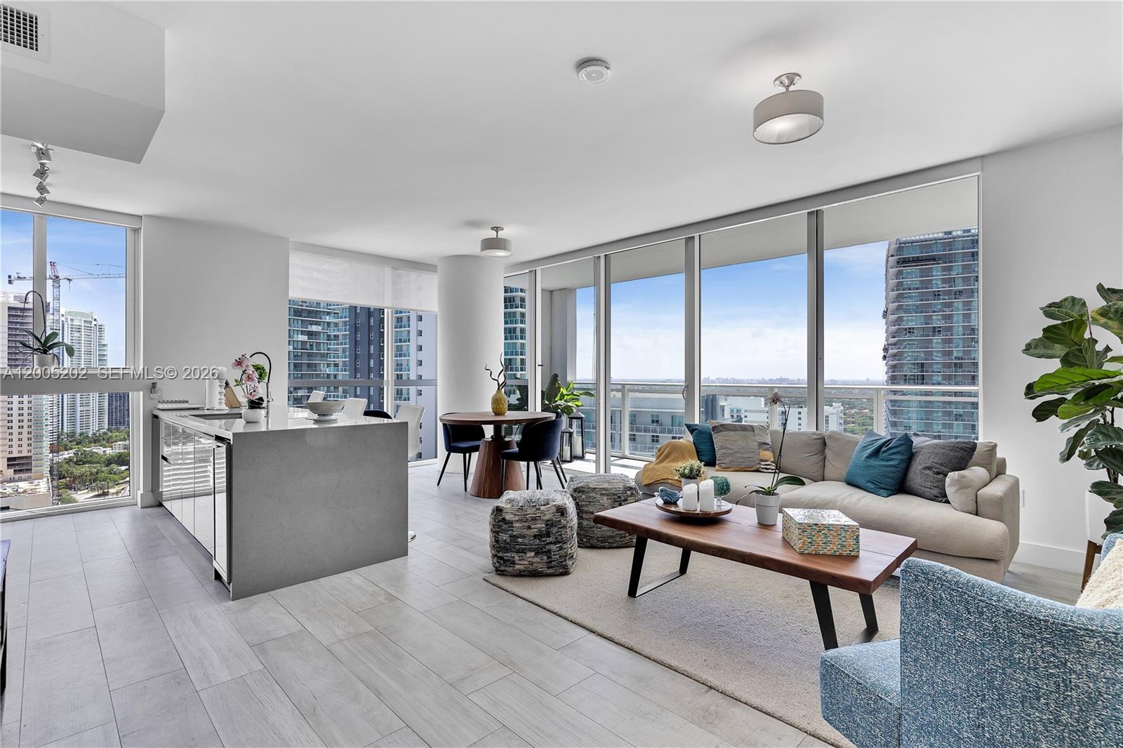 1080 Brickell Ave # 2601