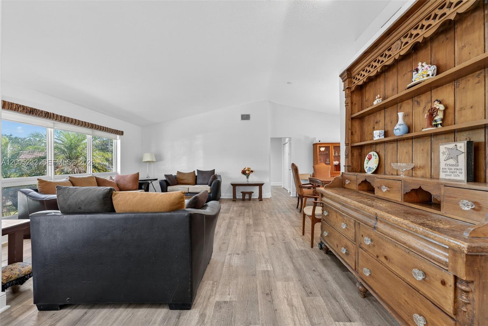 10124 SW 130th Ter
