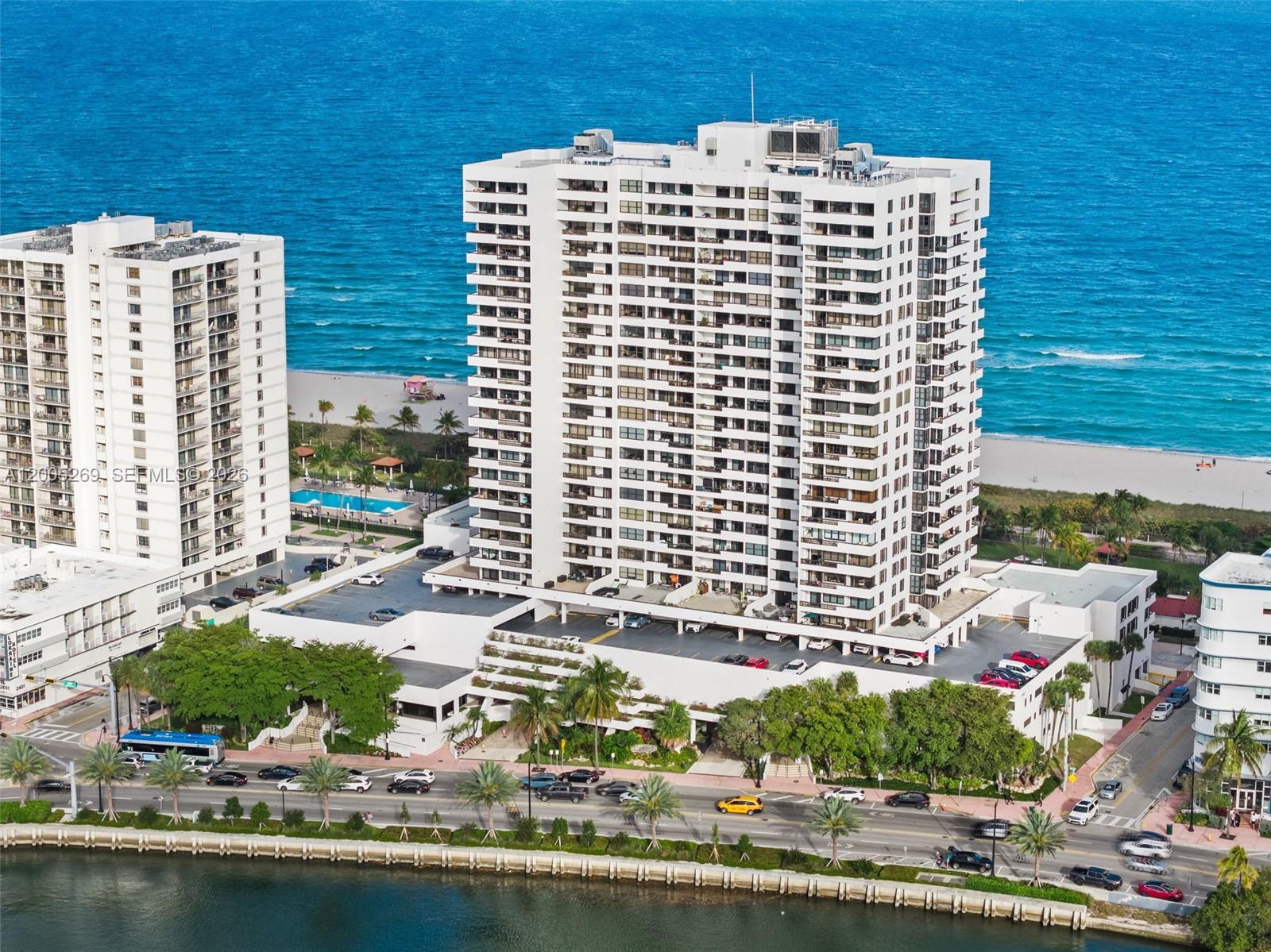 2555 Collins Ave # 1002