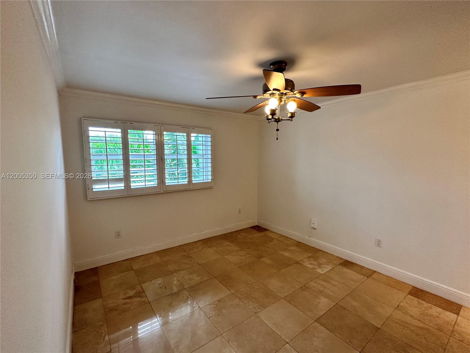 1250 Lincoln Rd # 406