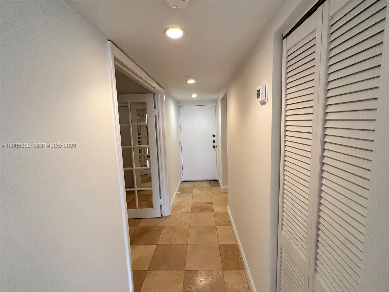 1250 Lincoln Rd # 406