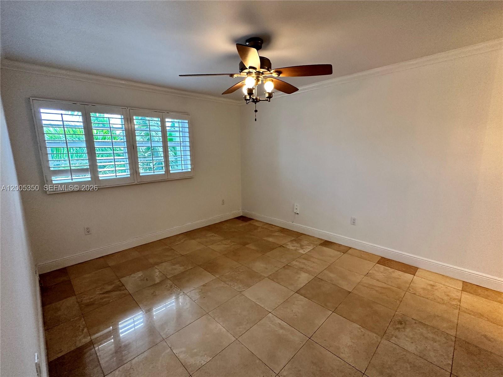 1250 Lincoln Rd # 406