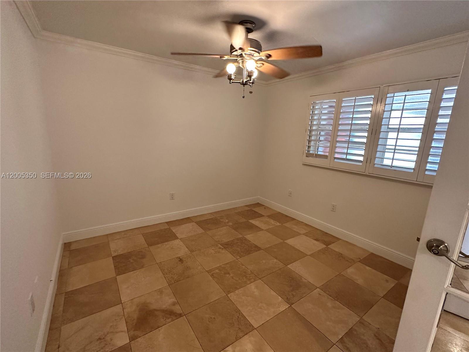 1250 Lincoln Rd # 406