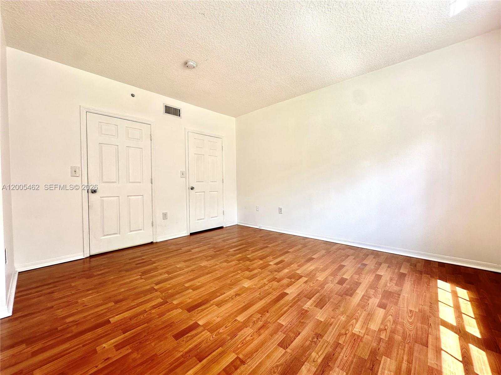 215 SW 117th Ter # 14104