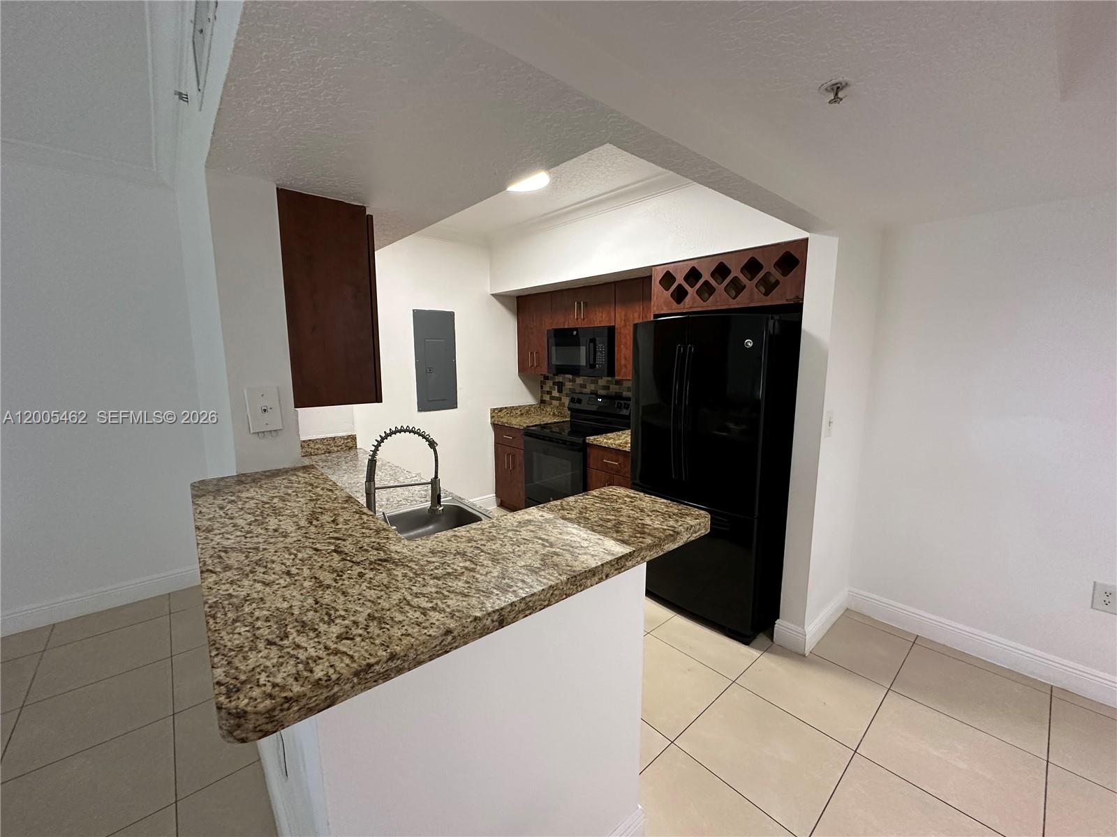 215 SW 117th Ter # 14104