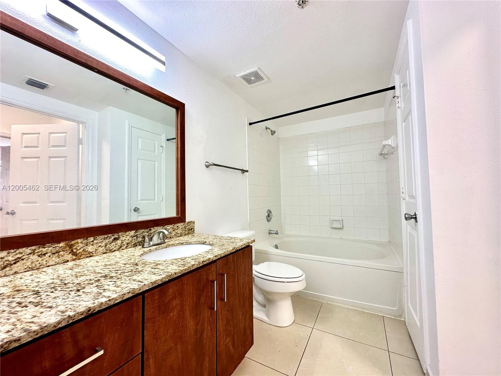 215 SW 117th Ter # 14104