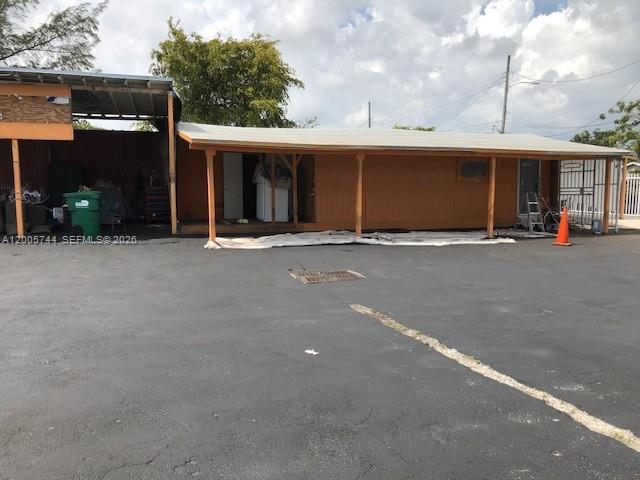 5960 NW 27th Ave