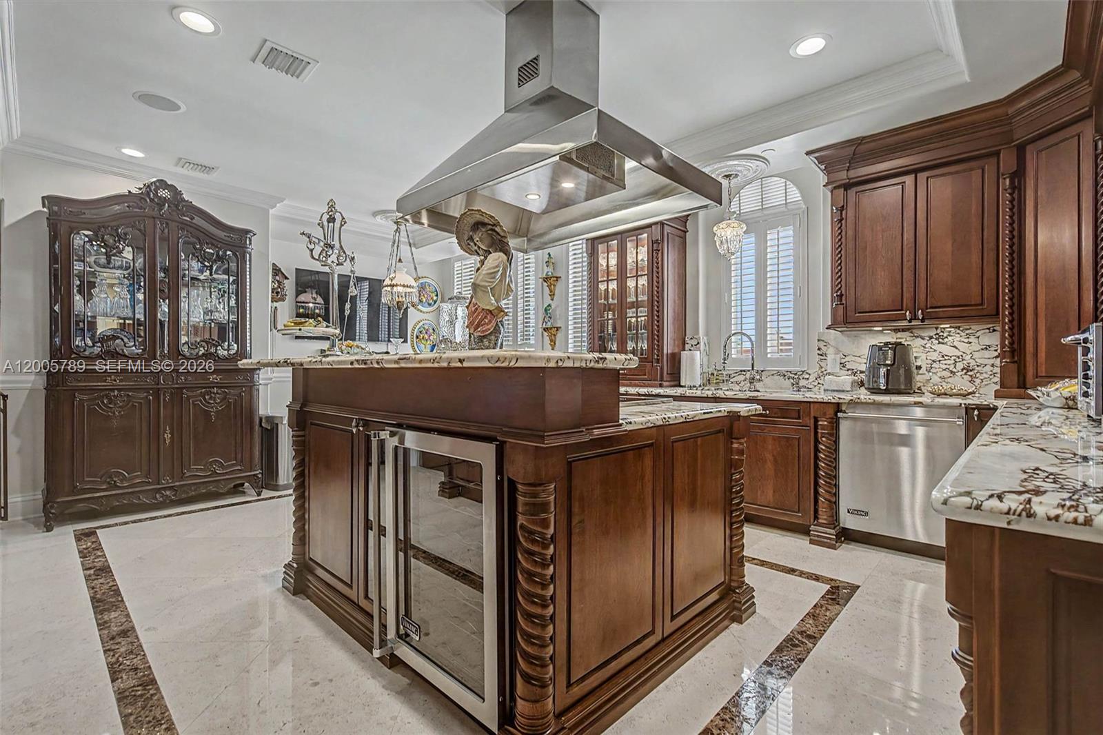 600 Coral Way # 5