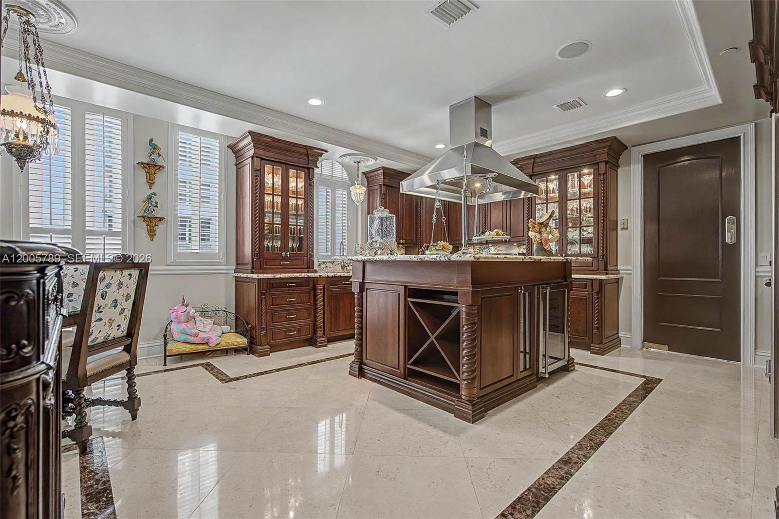 600 Coral Way # 5