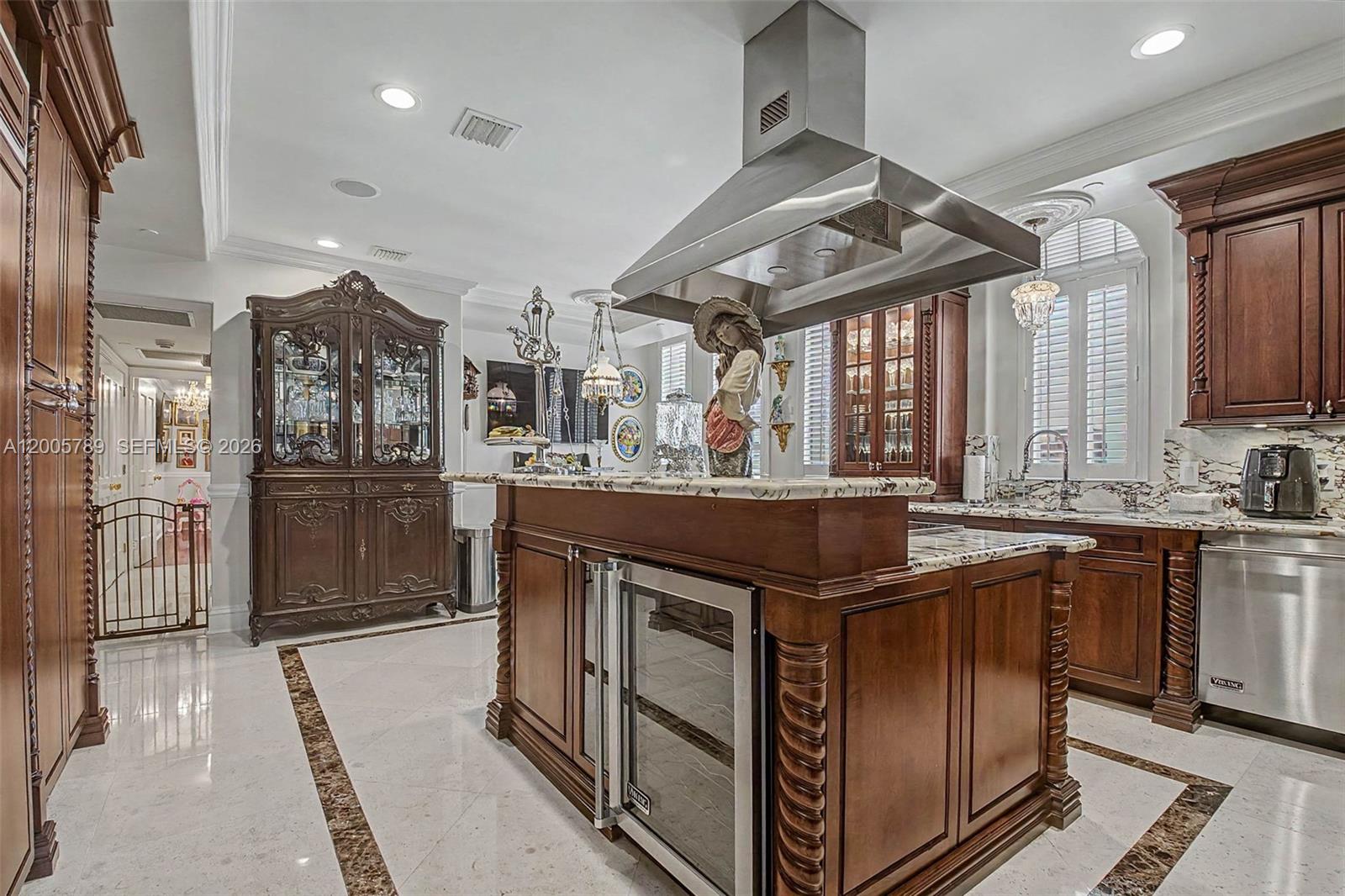 600 Coral Way # 5