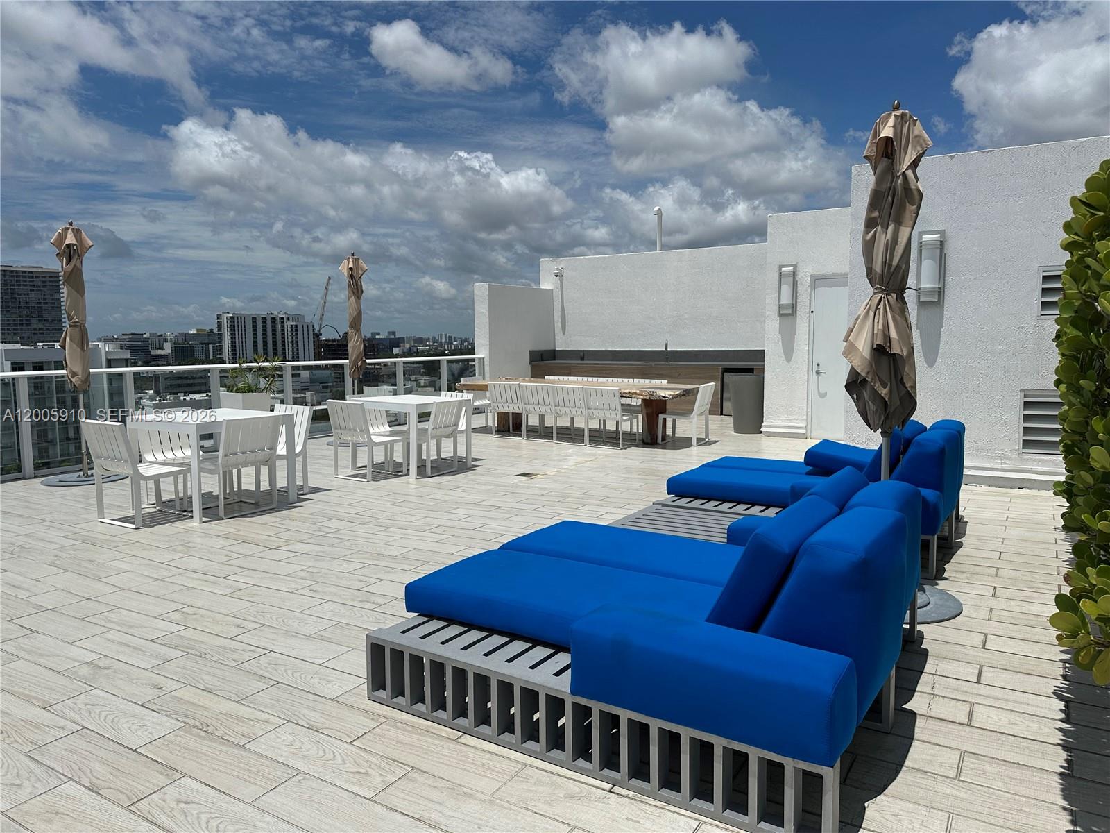 4250 Biscayne Blvd # 1004