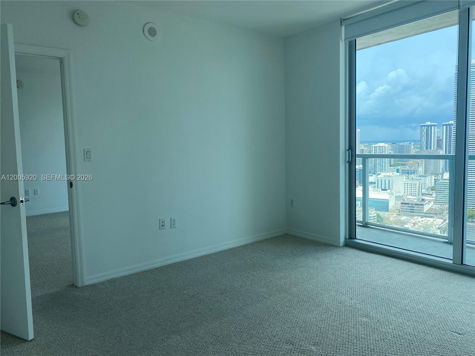 55 SE 6th St # 3905