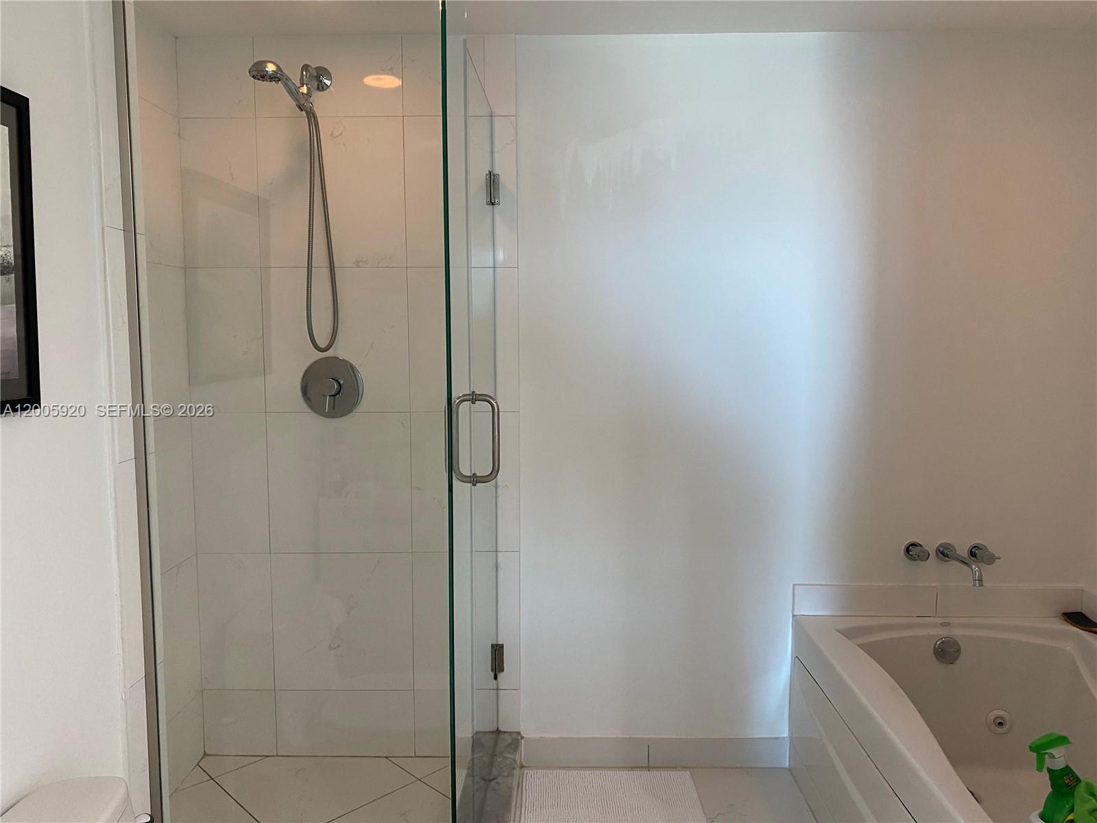 55 SE 6th St # 3905