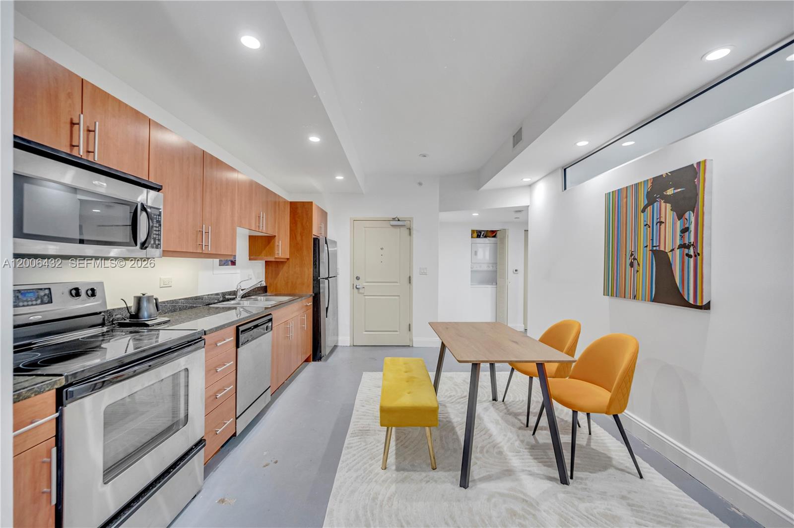 111 E Flagler St # 506
