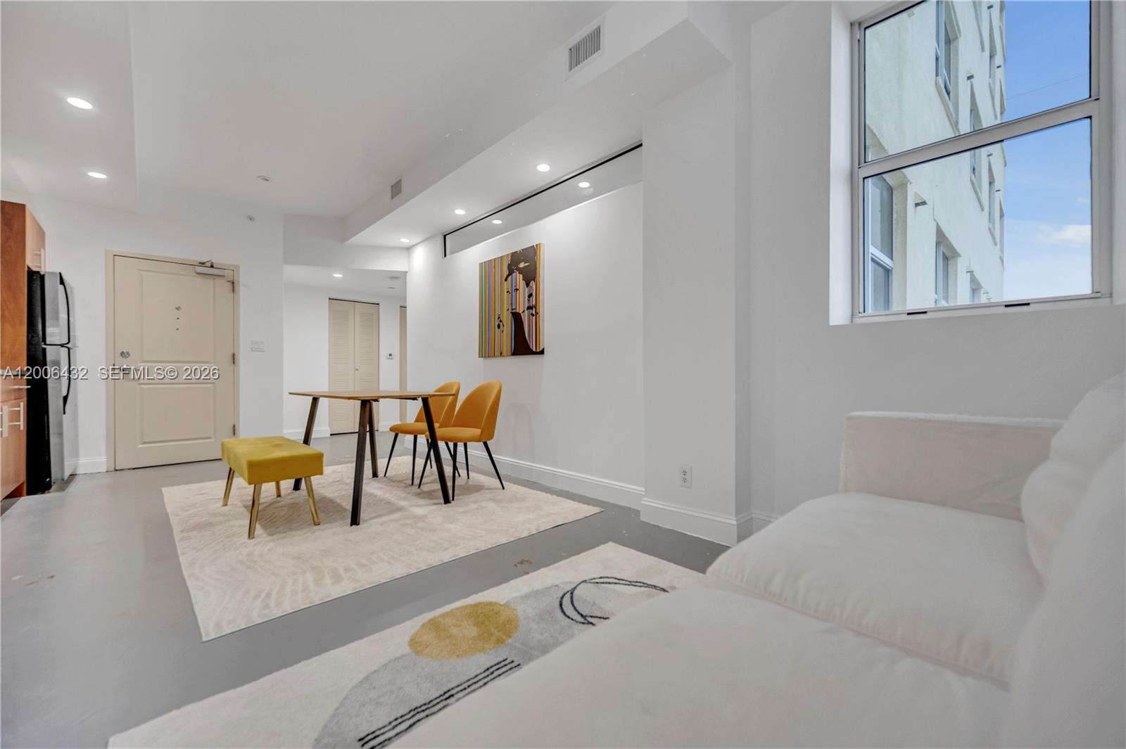 111 E Flagler St # 506