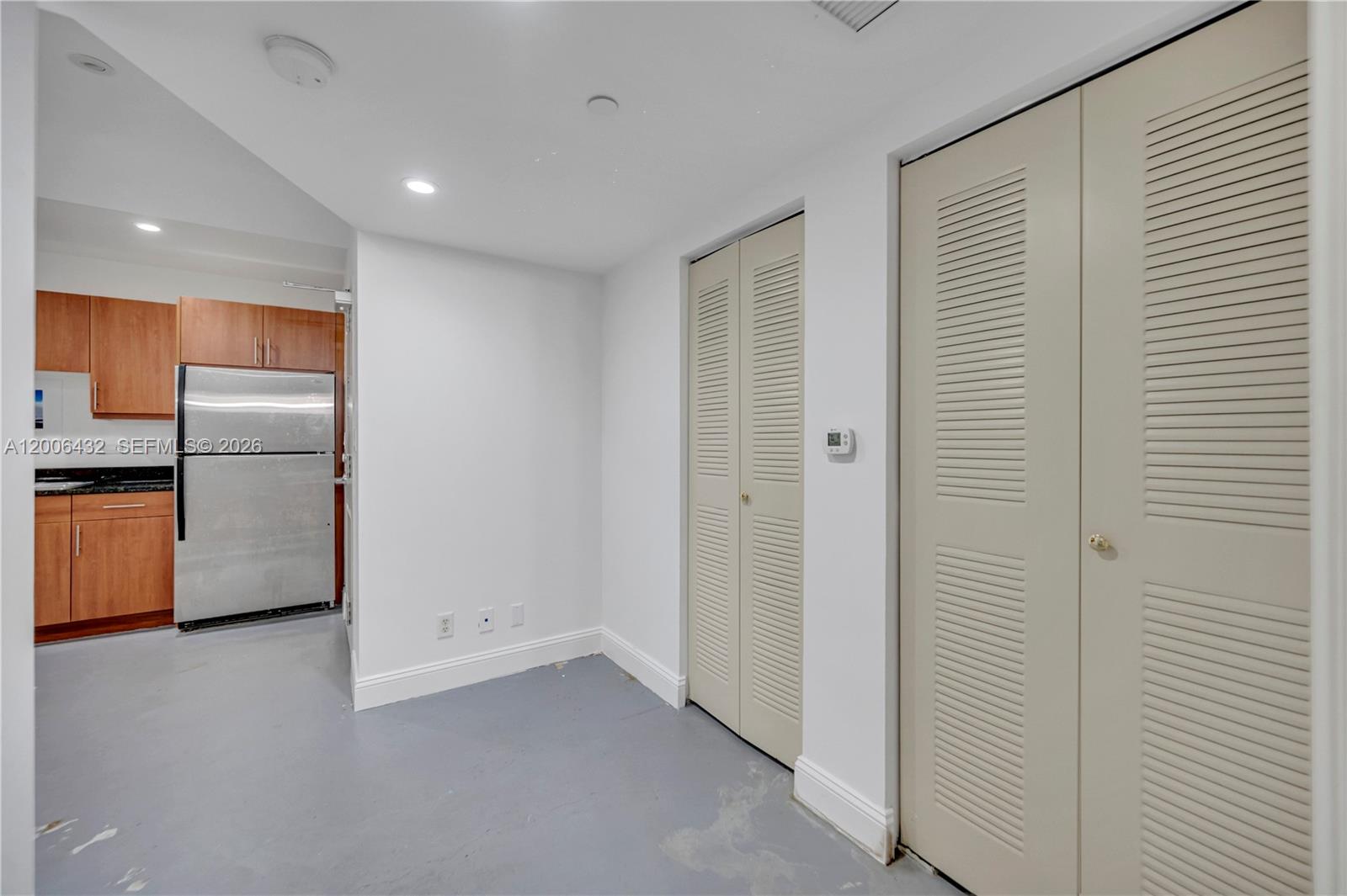 111 E Flagler St # 506