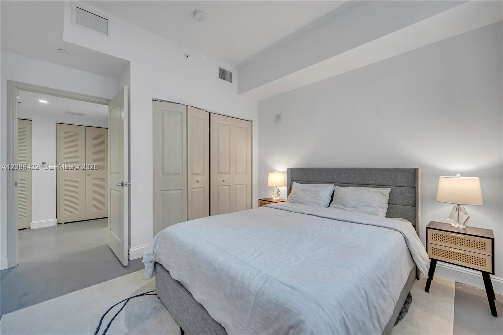 111 E Flagler St # 506