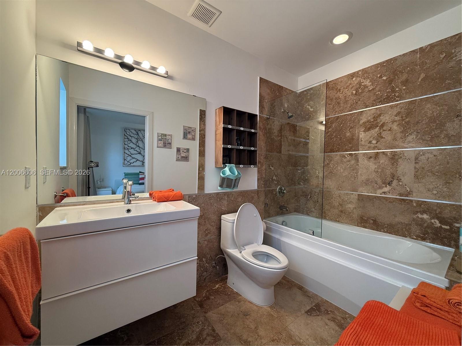 1410 Euclid Ave # 6