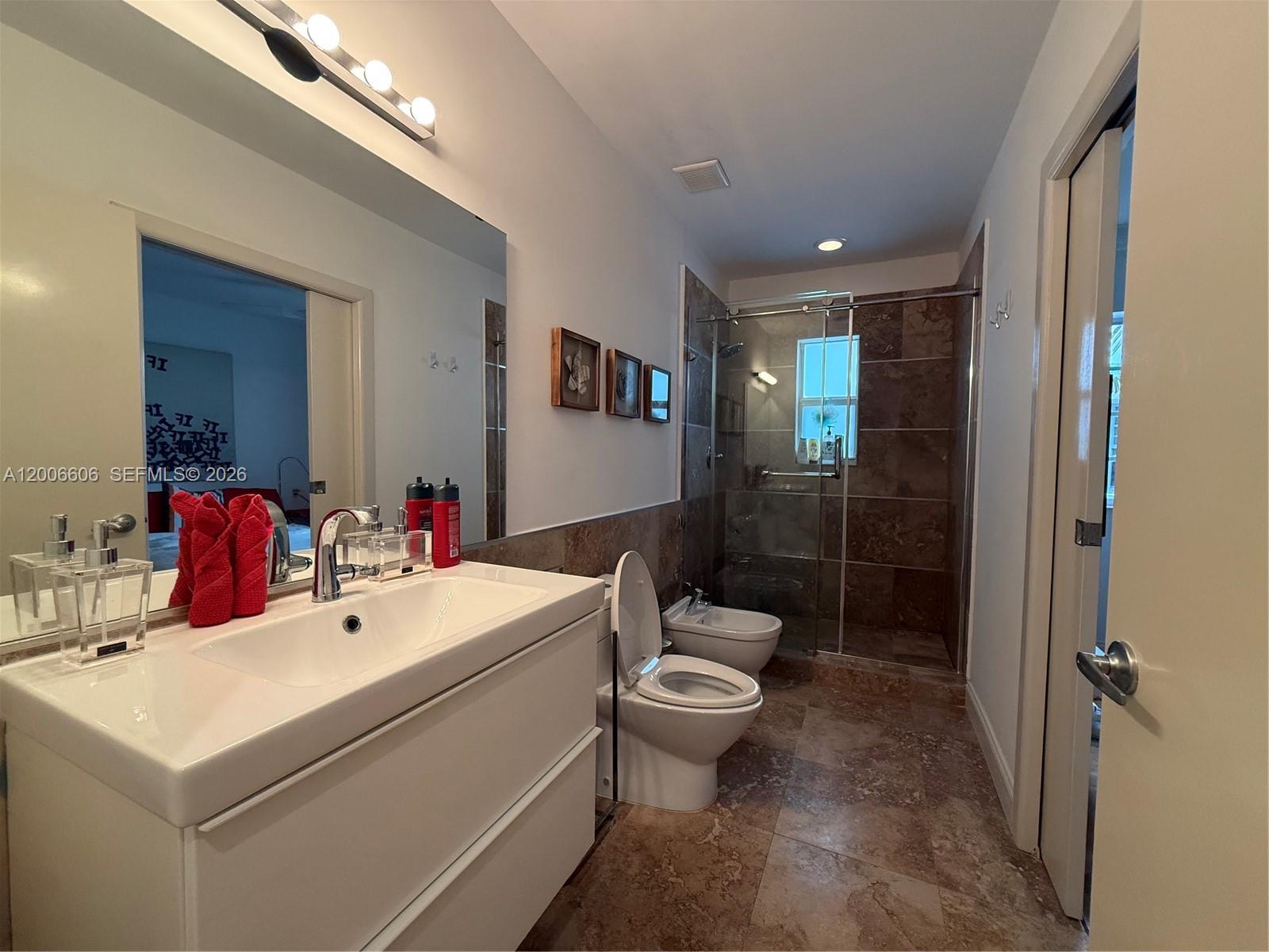 1410 Euclid Ave # 6