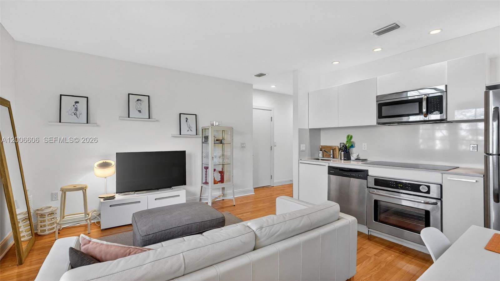 1410 Euclid Ave # 6