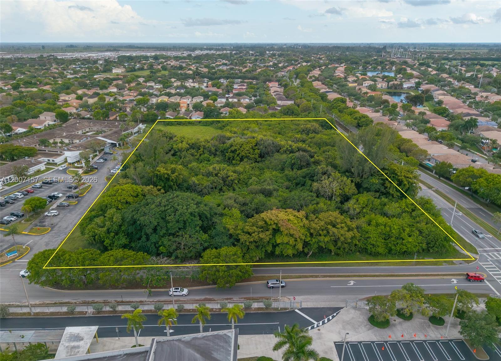 S Canal Dr