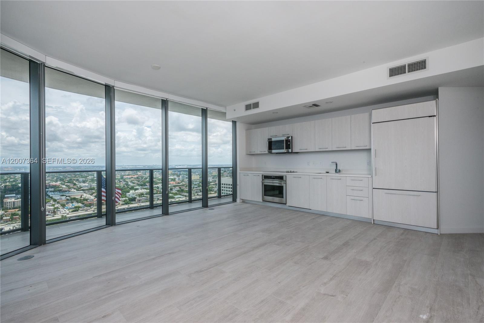 55 SW 9 St # 3606