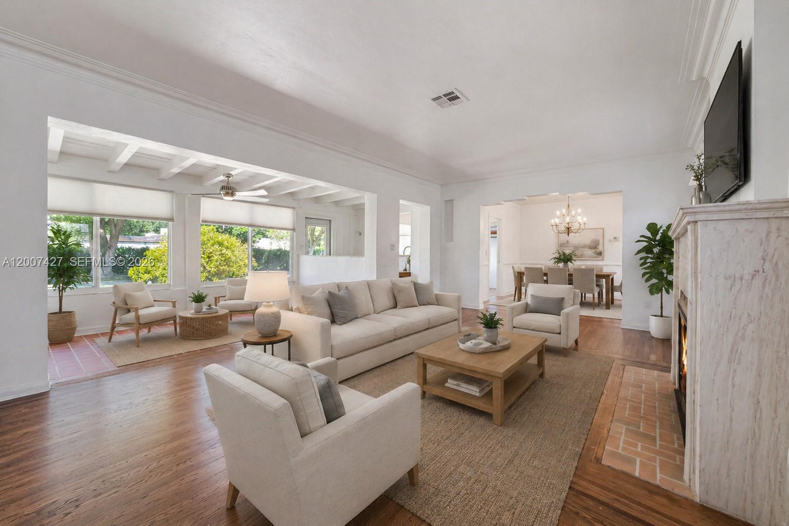 5889 Devonshire Blvd