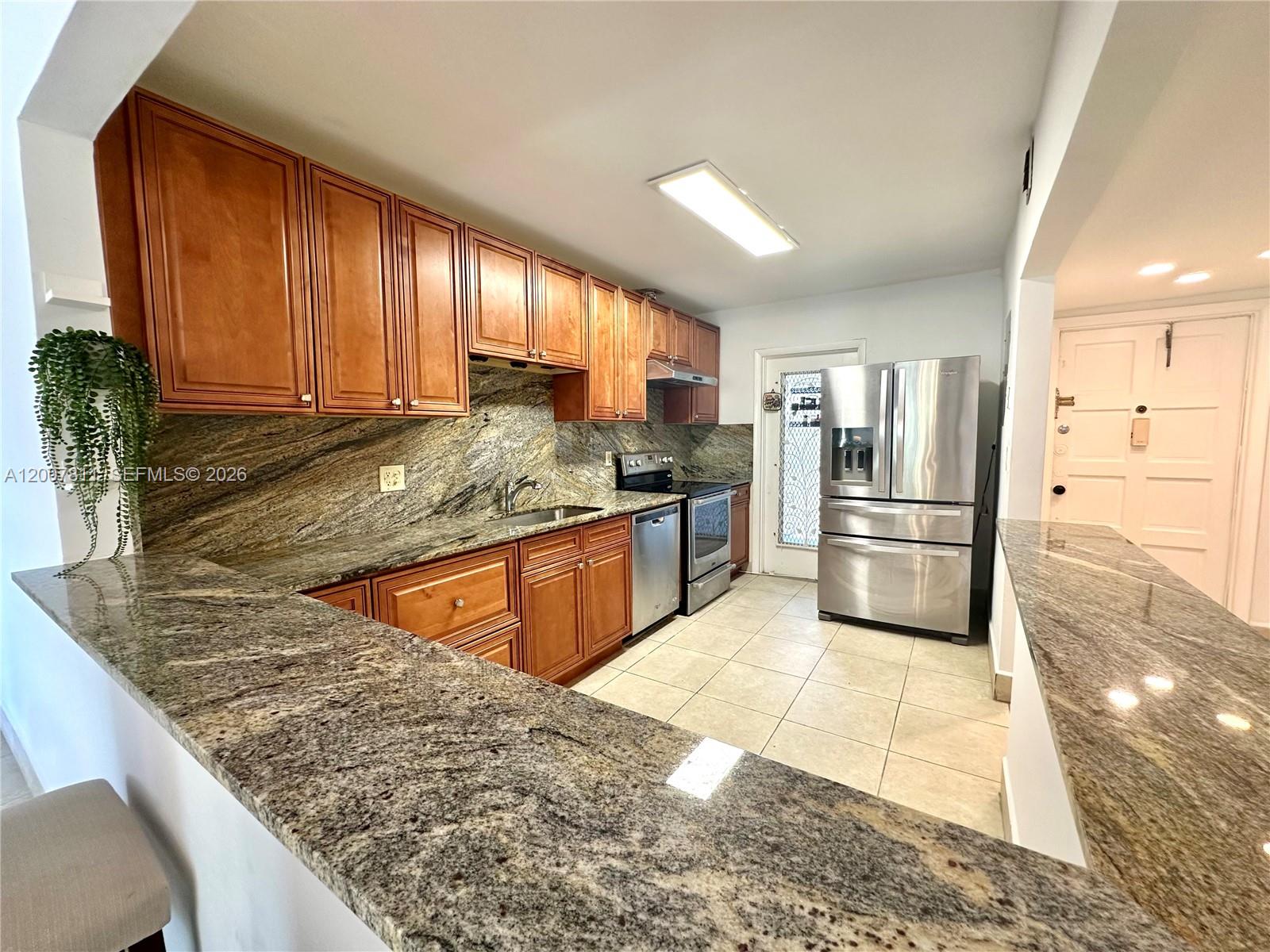 1001 Hillcrest Ct # 306