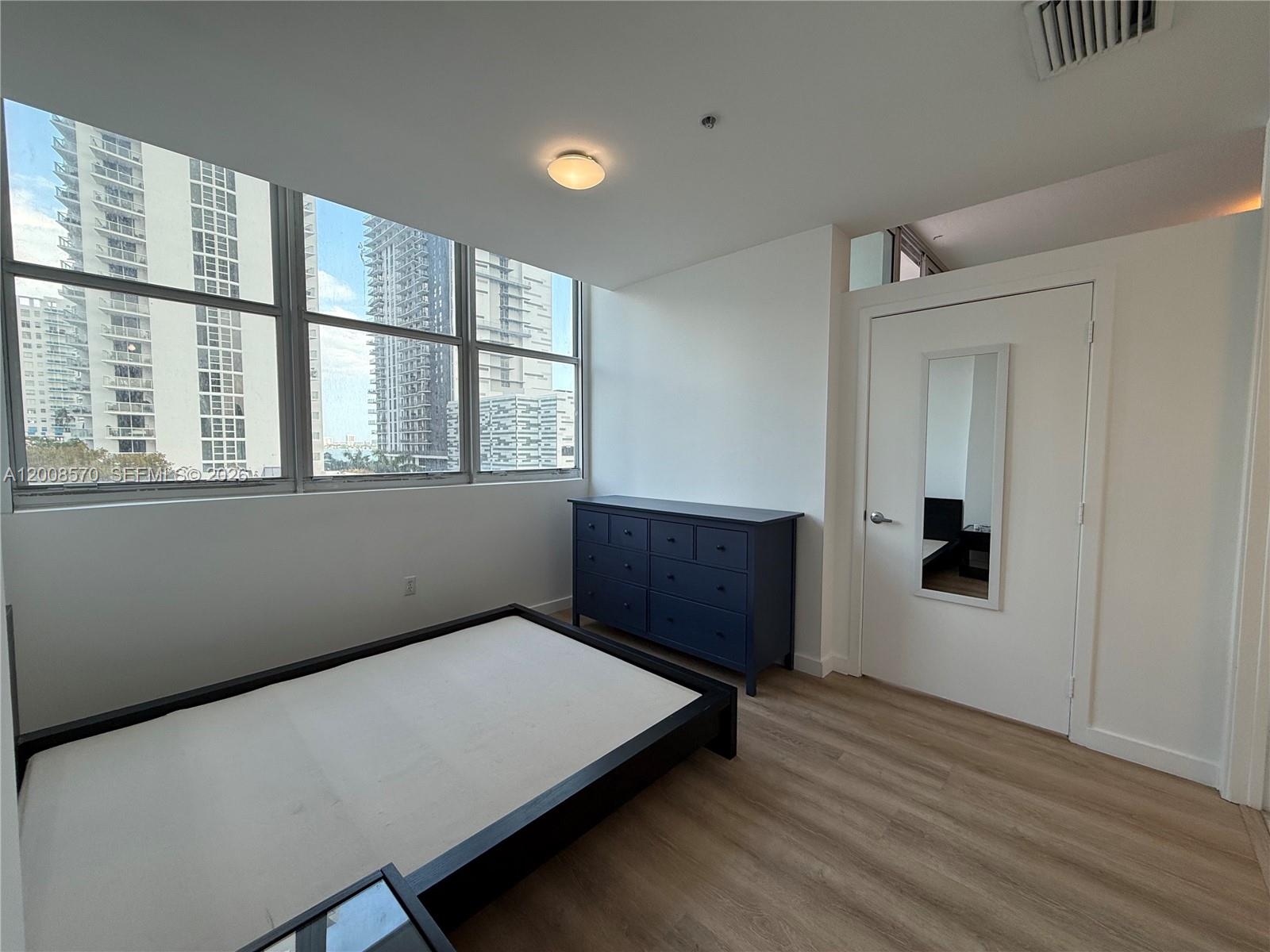 2200 NE 4th Ave # 505