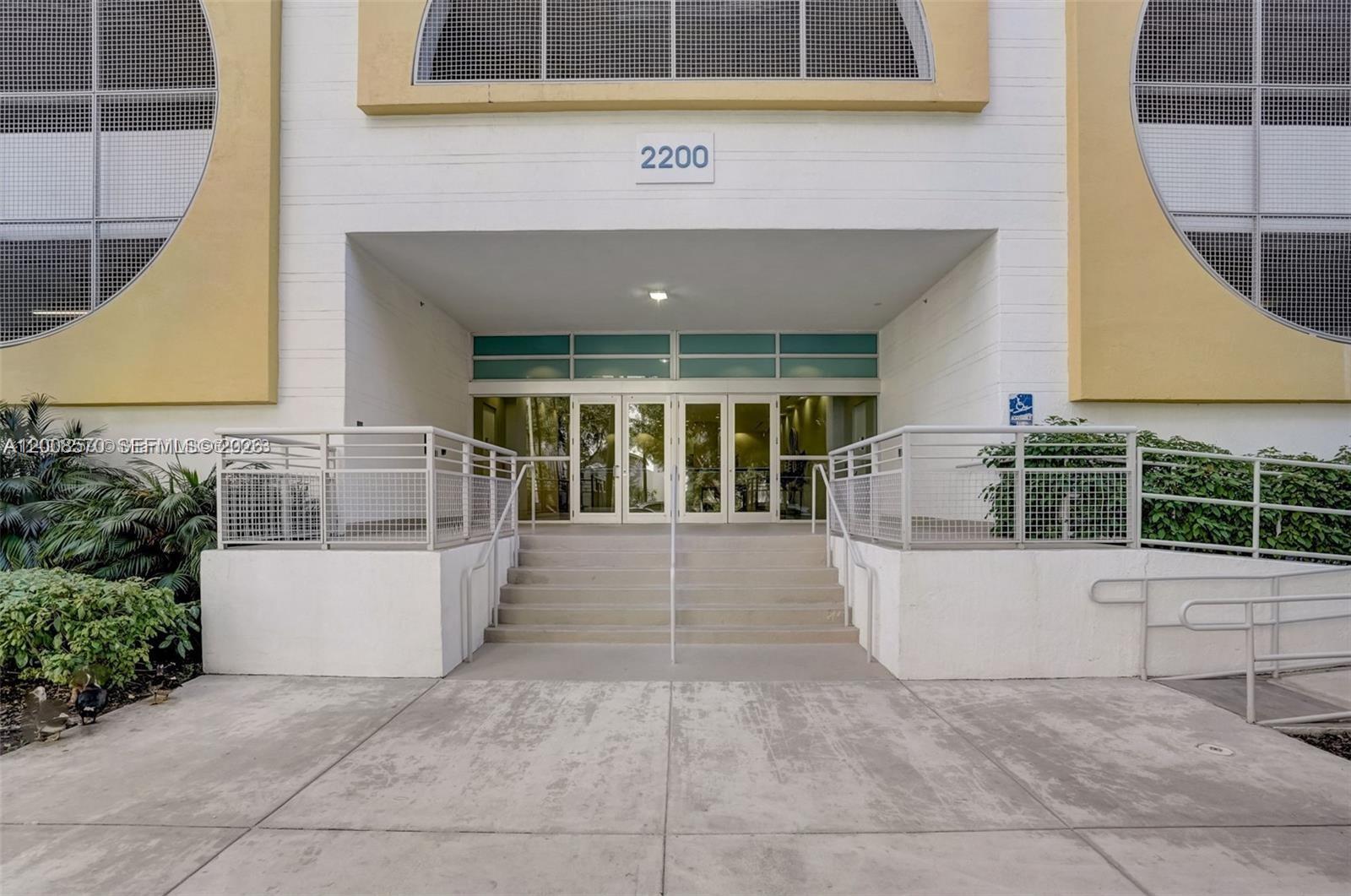 2200 NE 4th Ave # 505