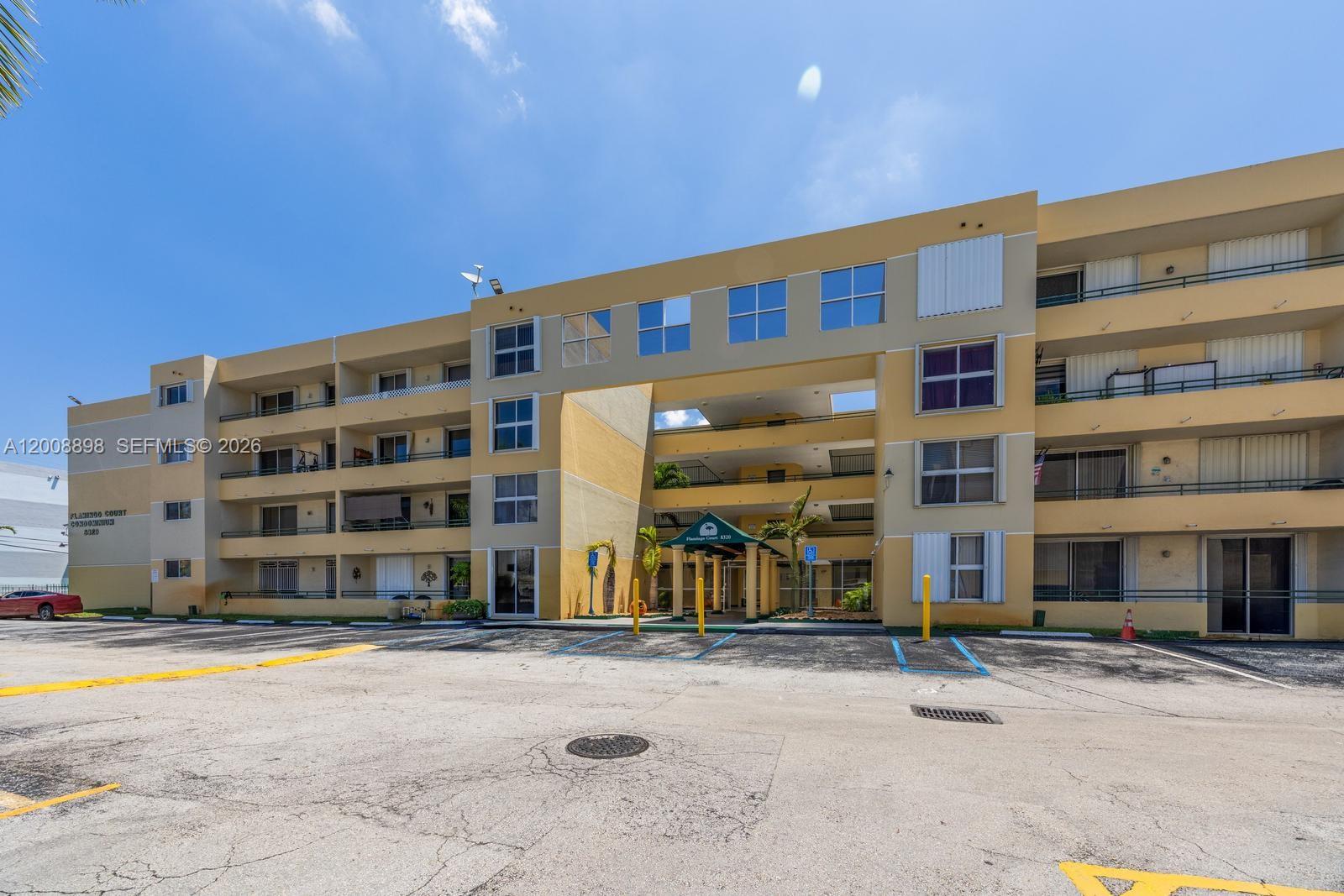 8320 NW 8th St # 213 Unit: 2-213