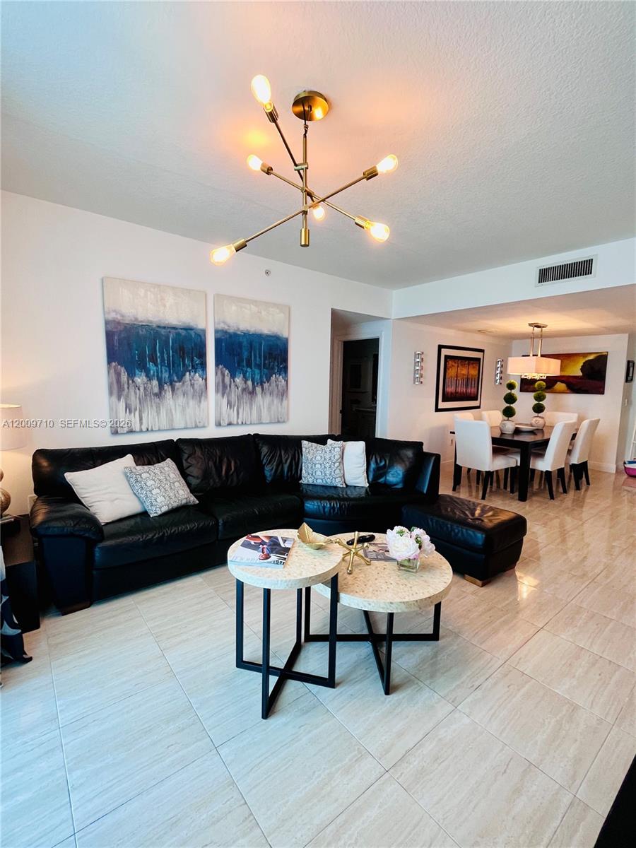 1250 S Miami Ave Unit: 1903