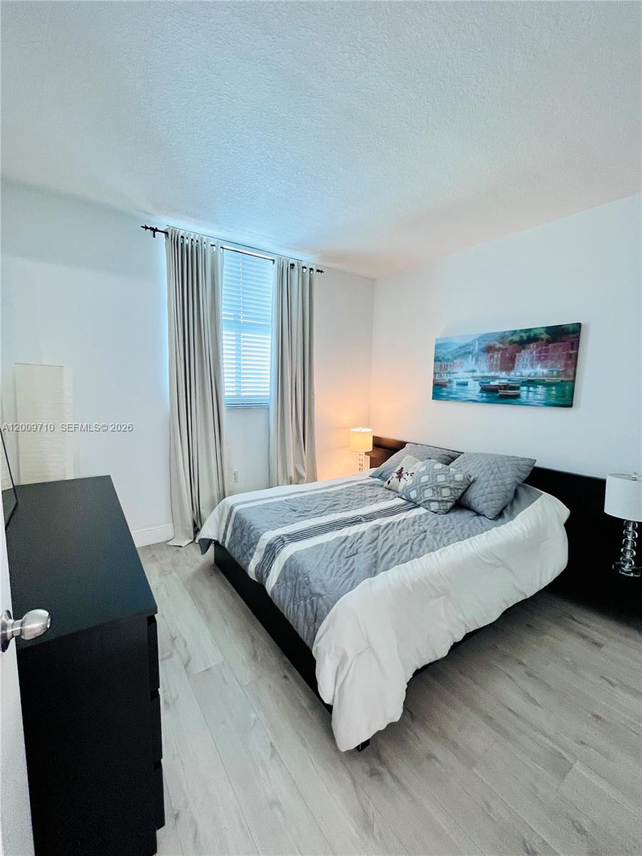 1250 S Miami Ave Unit: 1903