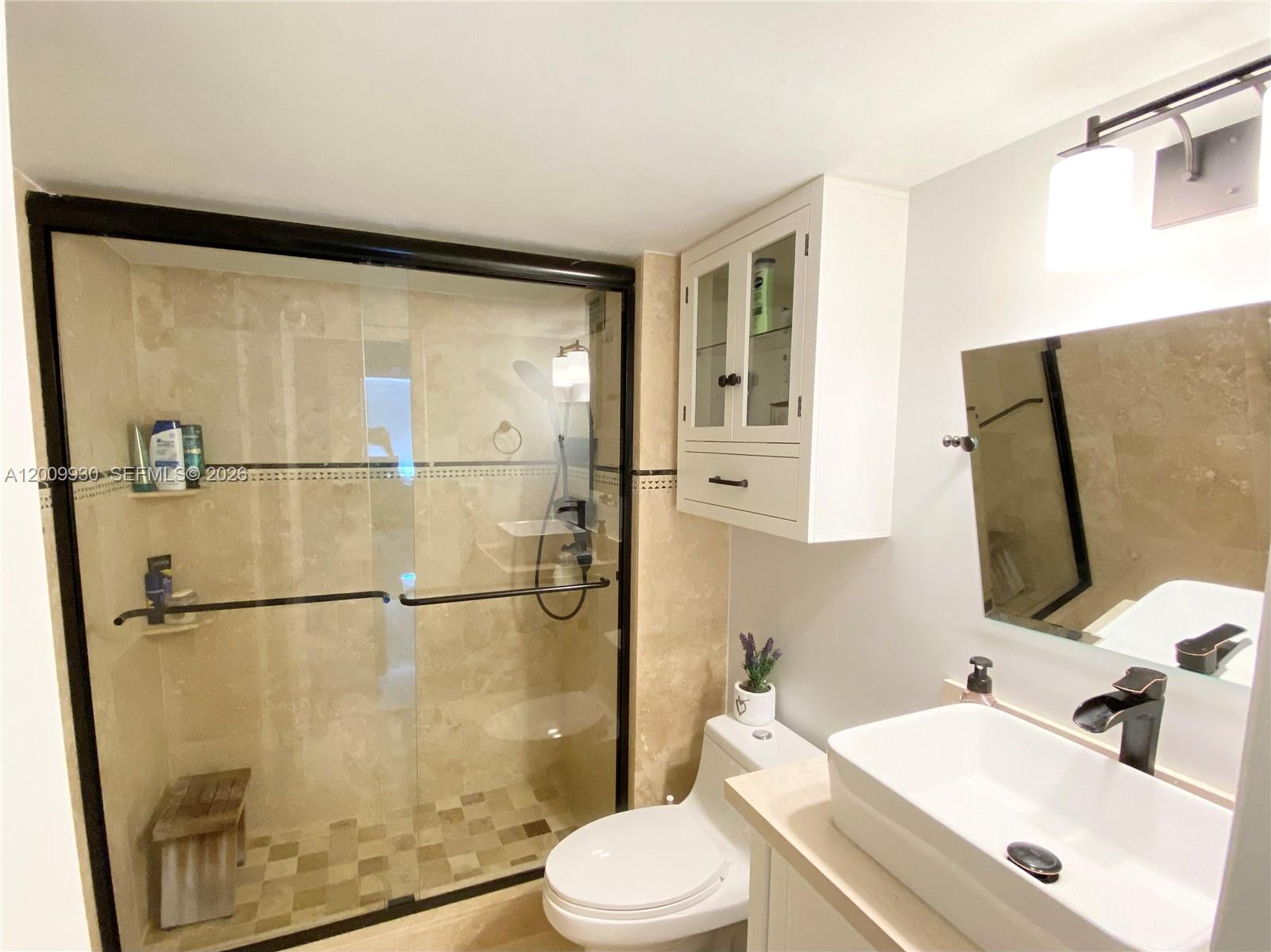 6450 Collins Ave # 1004
