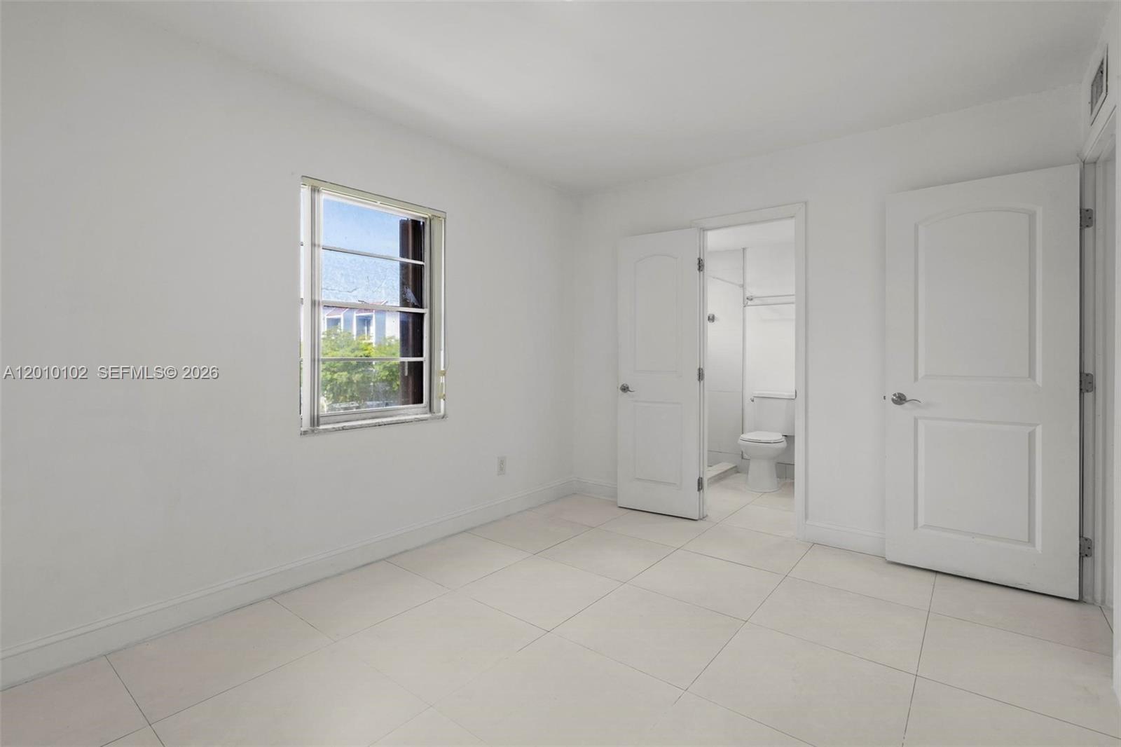 6820 W Flagler St # 310