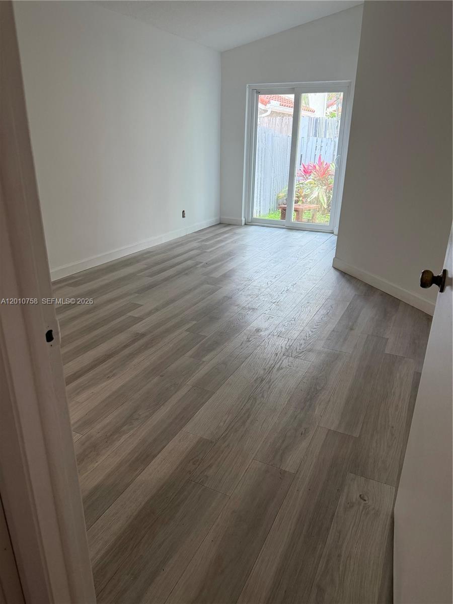 1407 Seagrape Cir