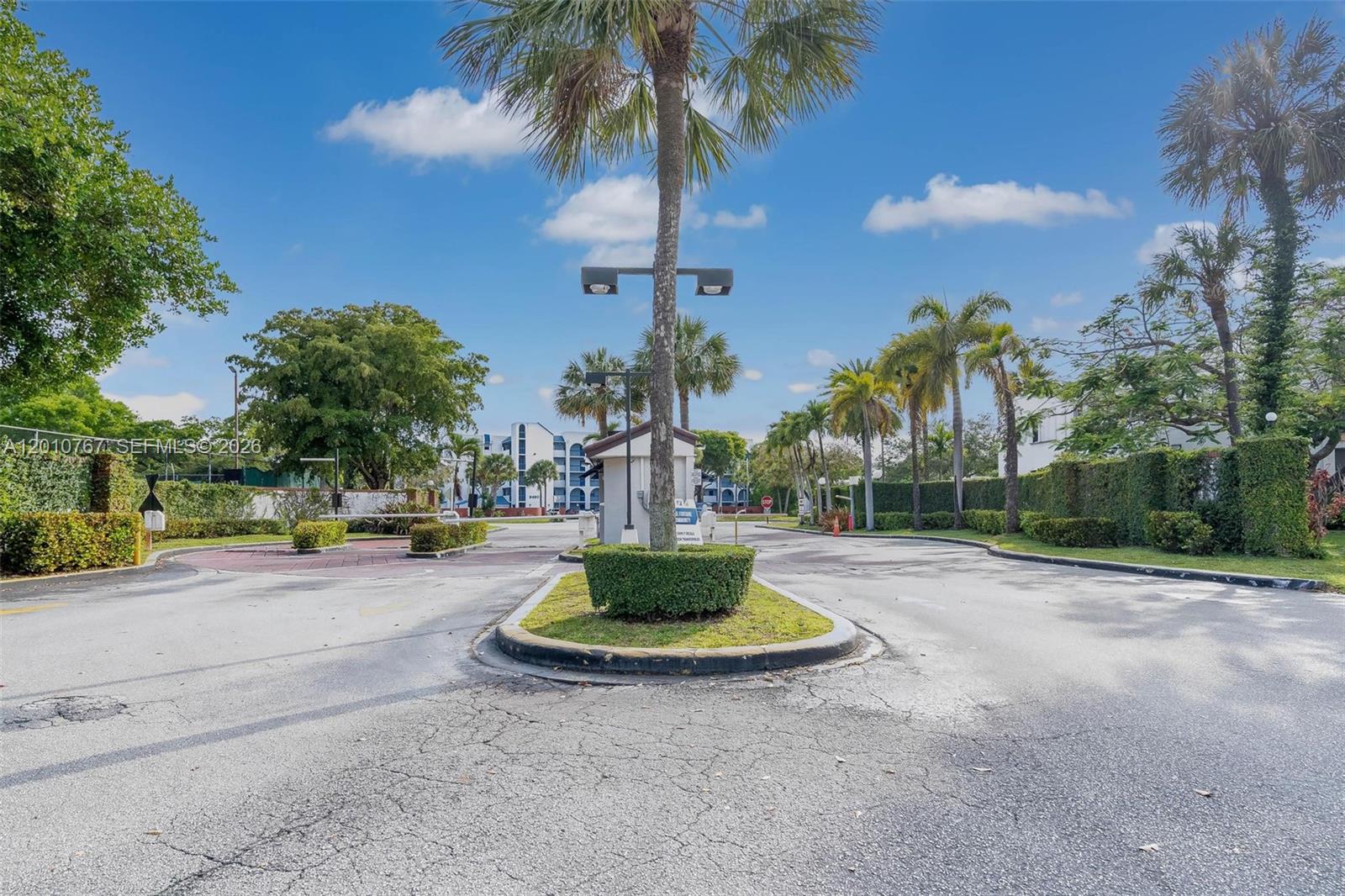 9431 Fontainebleau Blvd # 112
