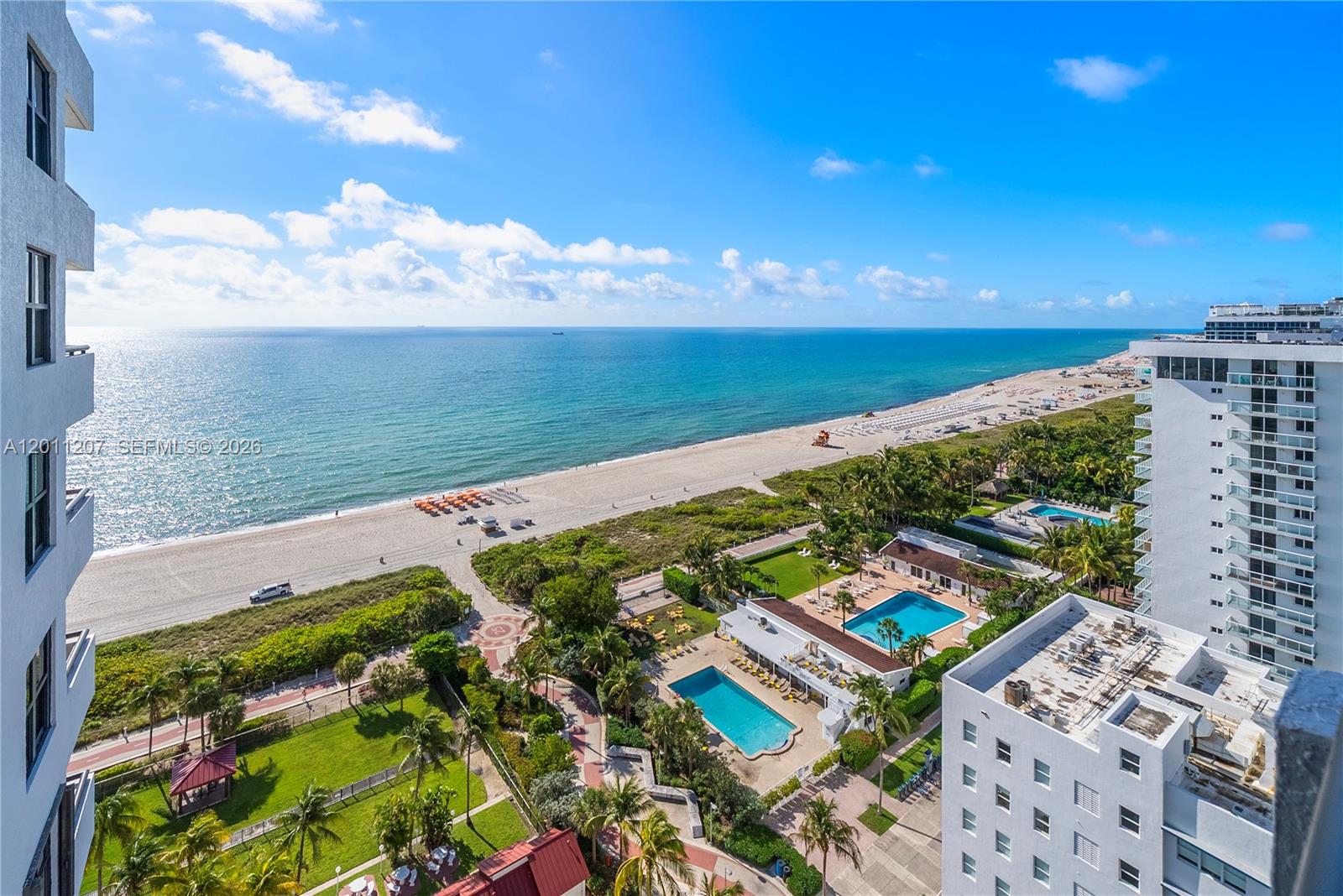 2555 Collins Ave # 2014