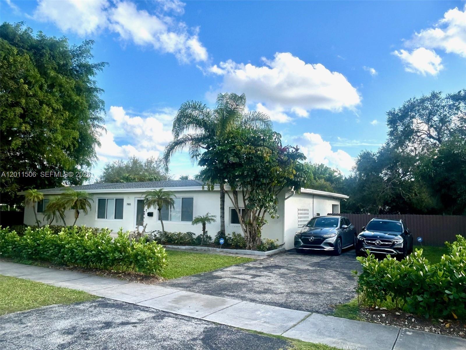 7800 SW 96th St