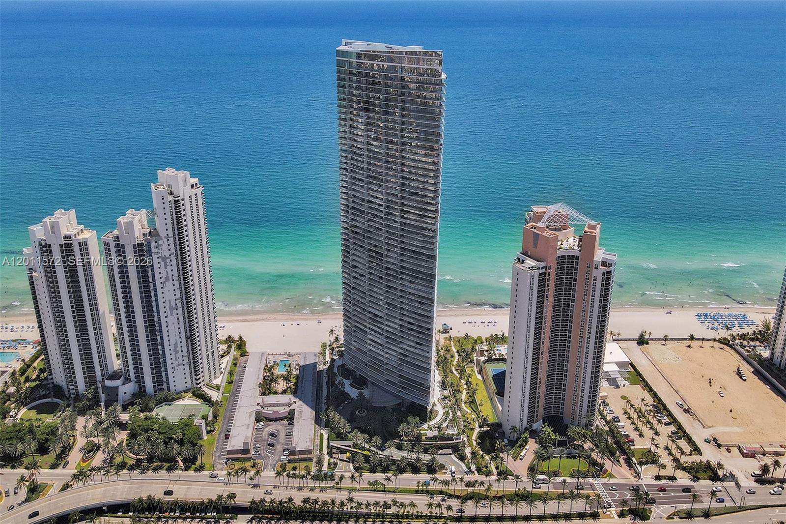 18975 Collins Ave # 4302