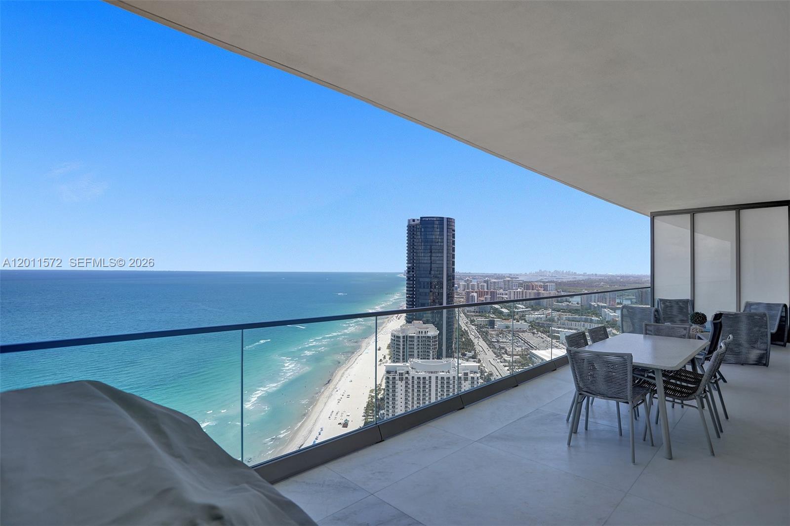 18975 Collins Ave # 4302