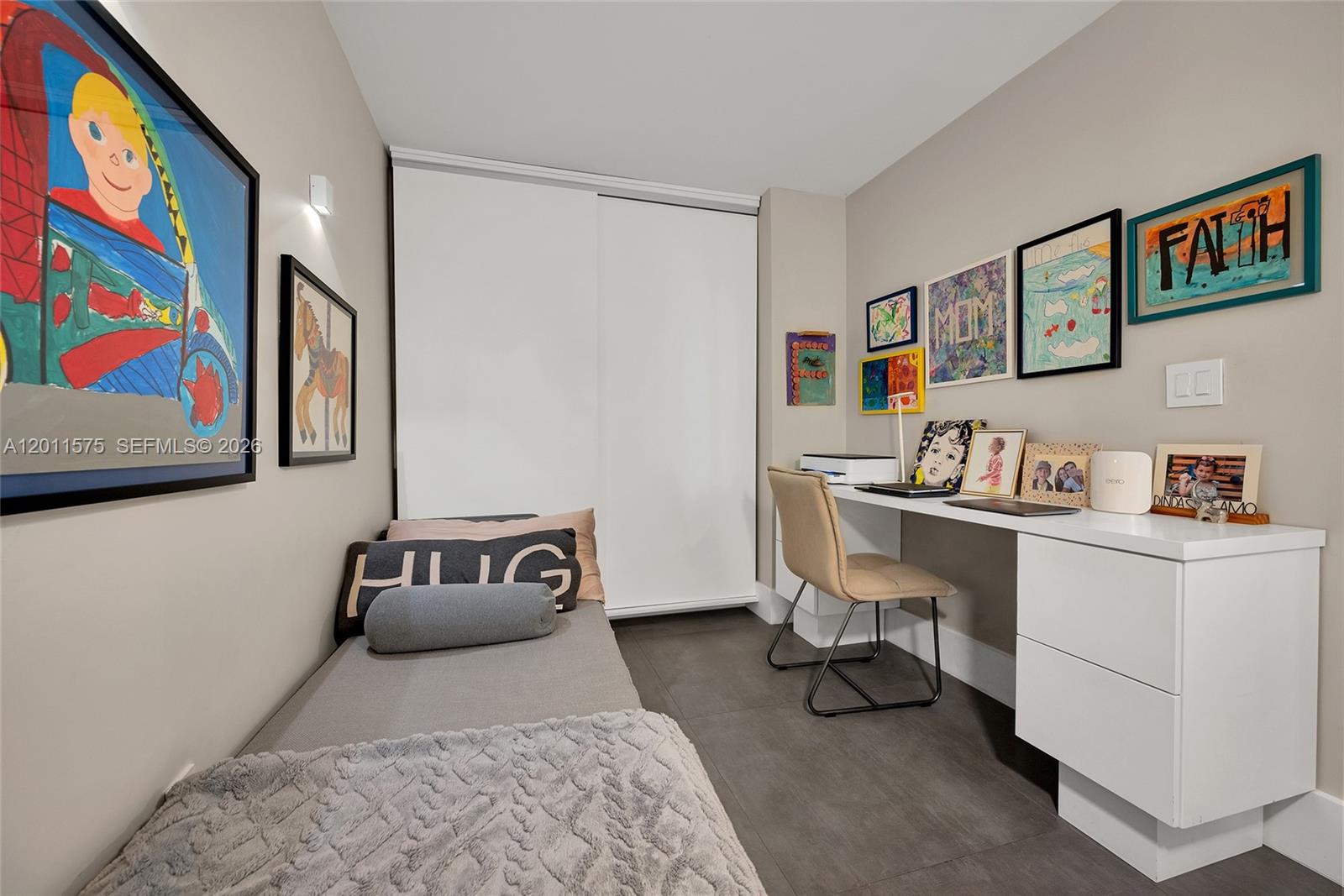 881 Ocean Dr # 7D