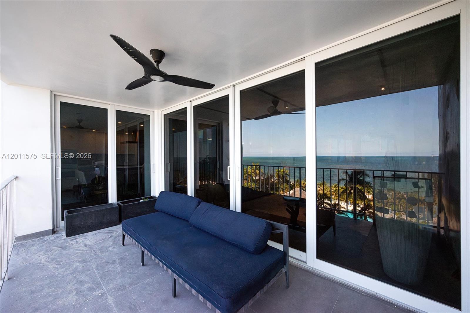 881 Ocean Dr # 7D