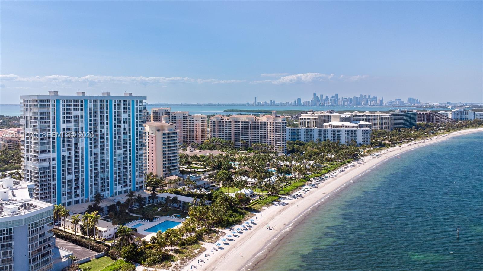 881 Ocean Dr # 7D