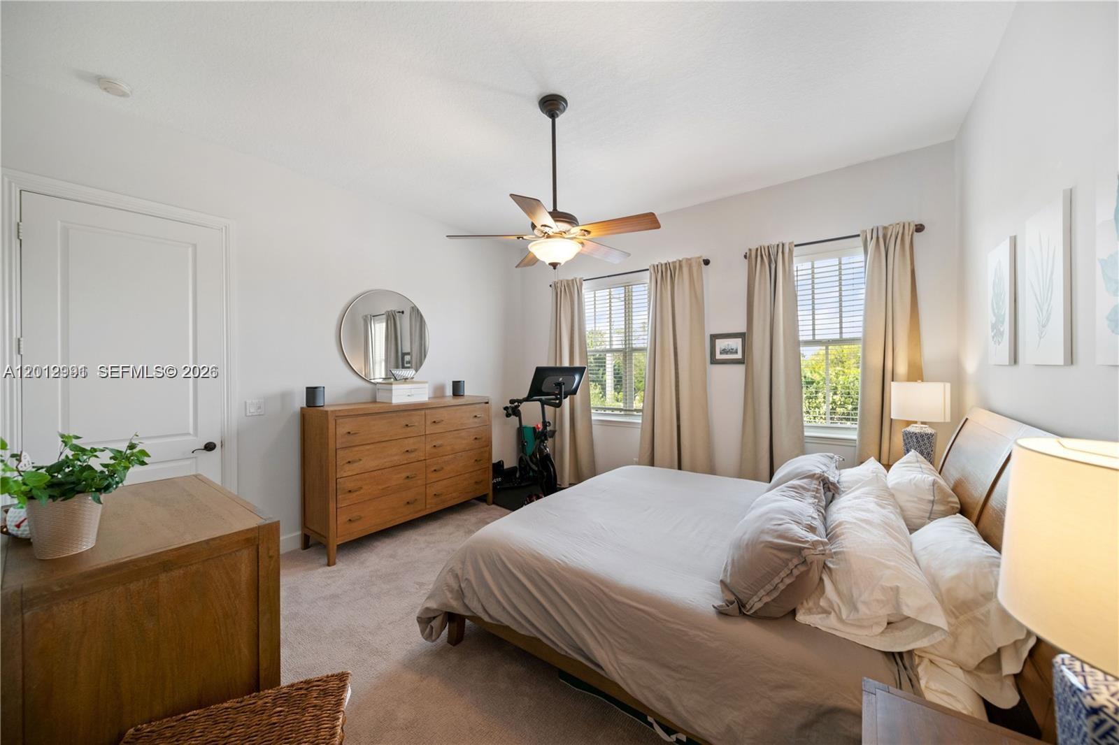 200 NE 2nd Ave # 304