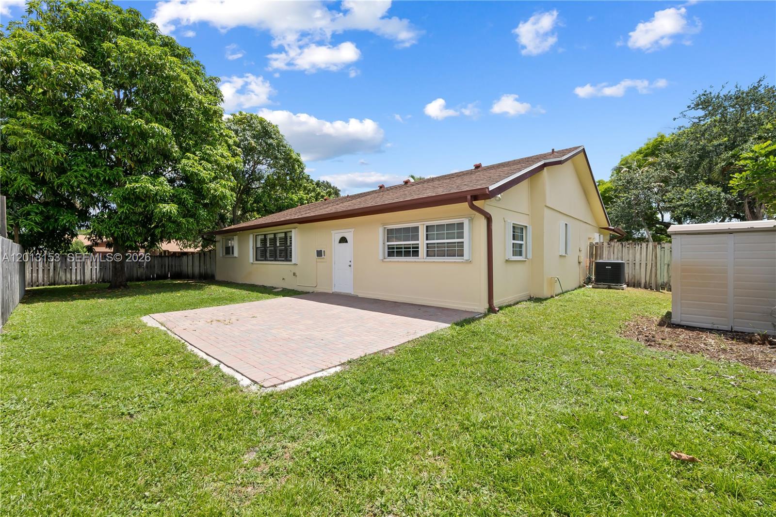 5501 SW 118th Ave
