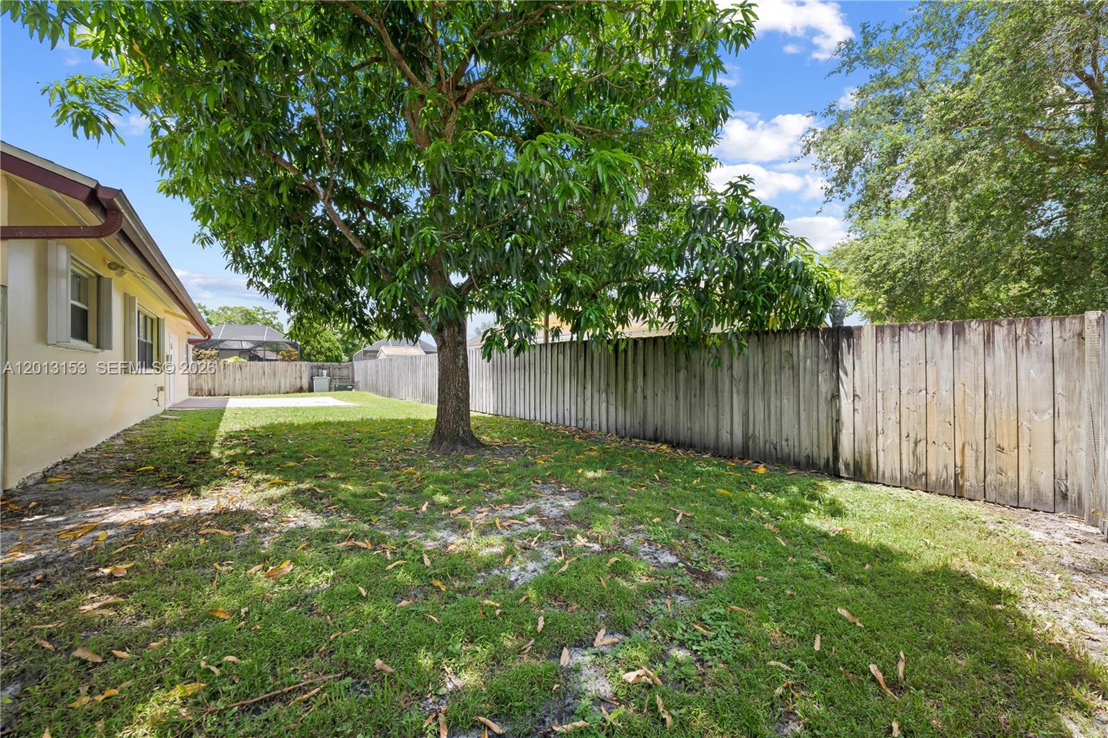 5501 SW 118th Ave