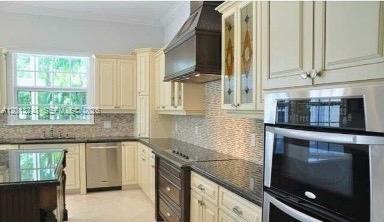 5000 SW 73rd Ter