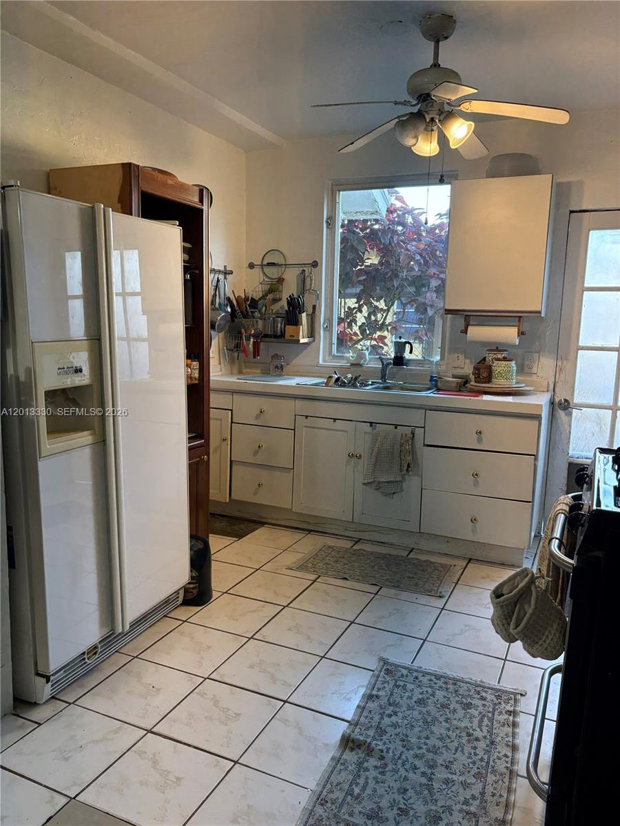 5930 SW 44th Ter